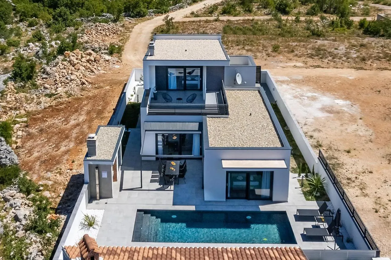 Villa Atrio Seline