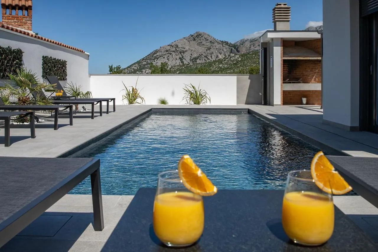 Villa Atrio Seline Croatia